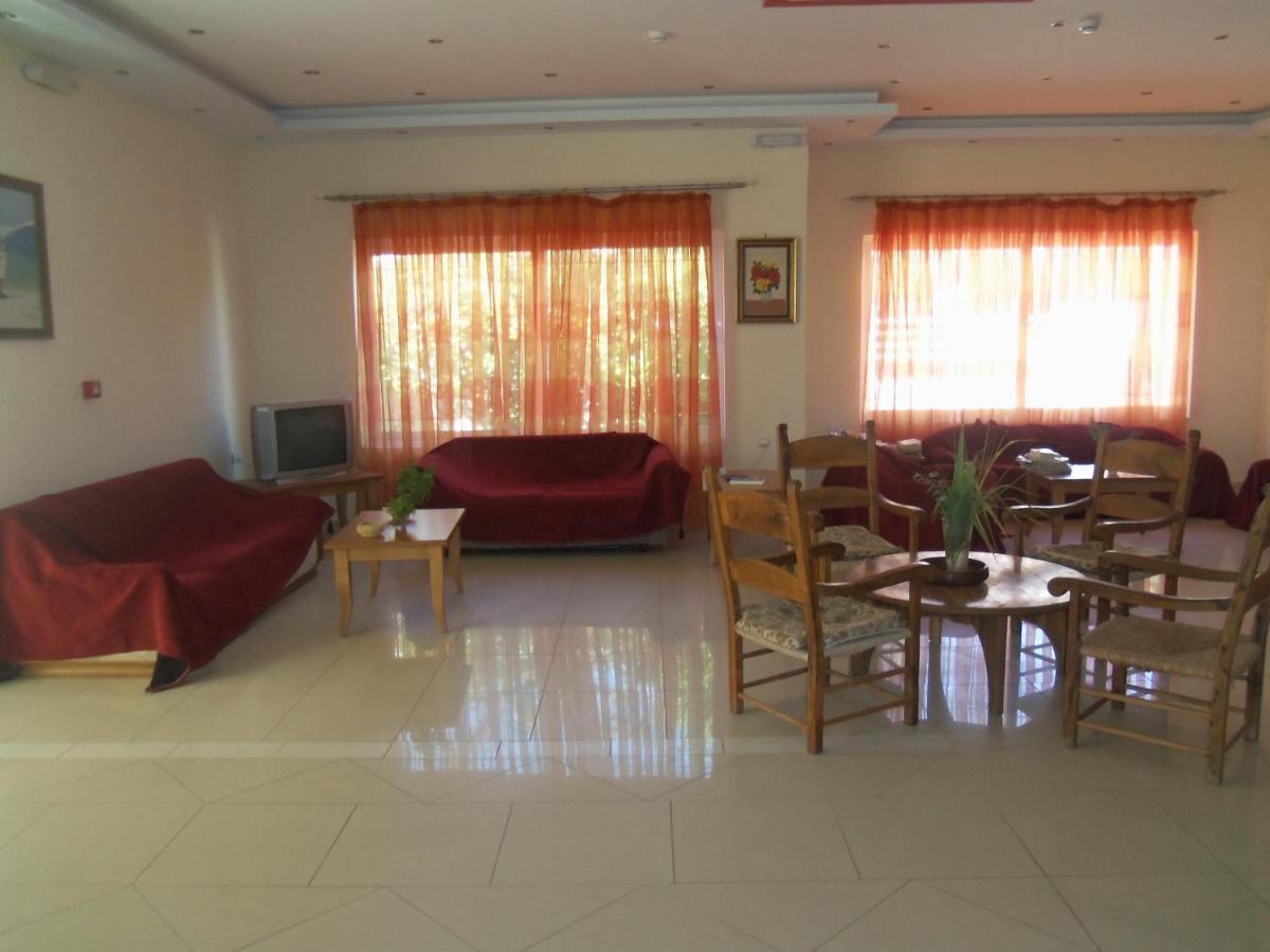 Ionio Star Hotel Koutsouras Exterior photo