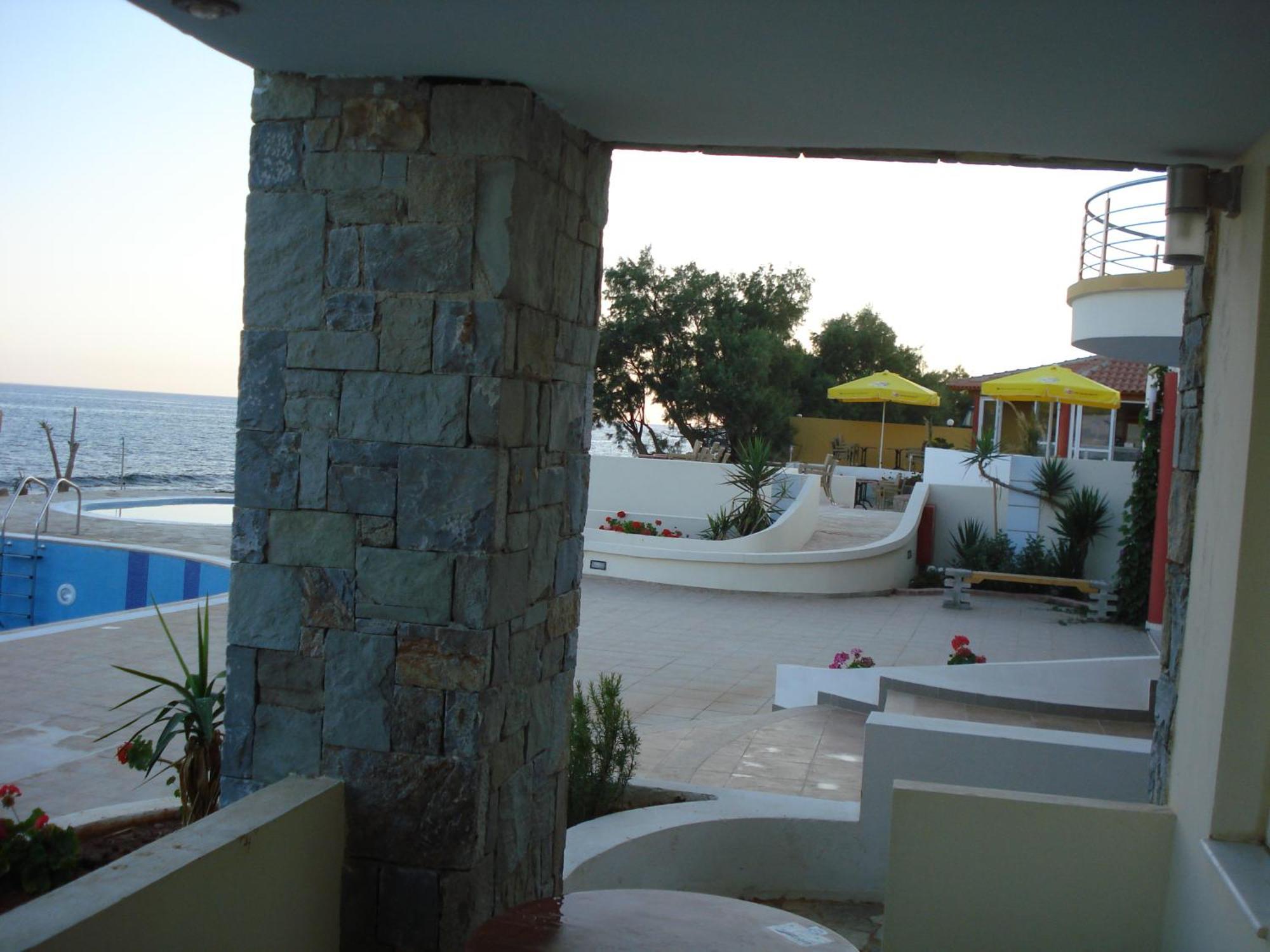 Ionio Star Hotel Koutsouras Exterior photo
